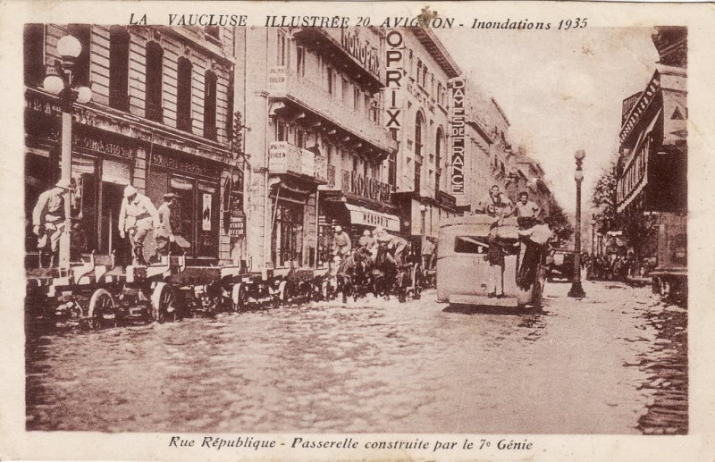 Carte postale ancienne Avignon inondation 1935