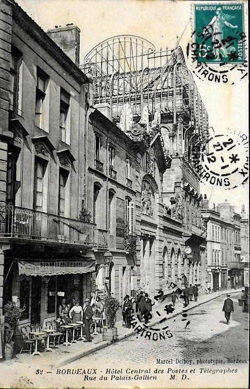 Carte postale ancienne Bordeaux - Hôtel des Postes 1 à Bordeaux
