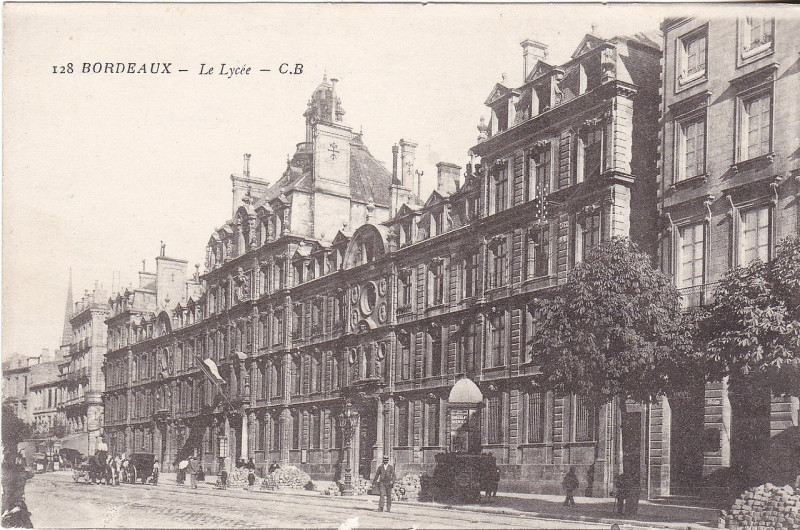 Carte postale ancienne Bordeaux - Lycée Michel Montaigne 1 à Bordeaux