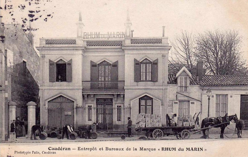 Carte postale ancienne Caudéran - Entrepôt de la marque Rhum du Marin à Bordeaux