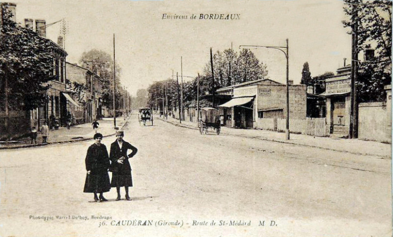 Carte postale ancienne Caudéran - route de Saint-Médard 1 à Bordeaux