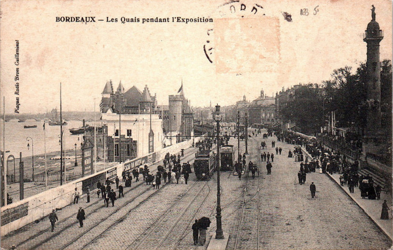 Carte postale ancienne Bordeaux exposition-maritime 1907 Les quais 1 à Bordeaux