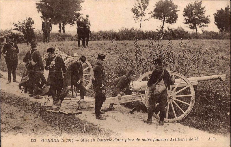 Carte postale ancienne Bordeaux - mise en batterie à Bordeaux