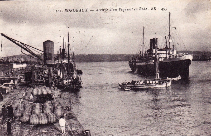 Carte postale ancienne Bordeaux - Paquebot 1 à Bordeaux