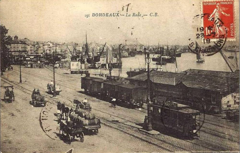 Carte postale ancienne Bordeaux - Les quais 3 à Bordeaux