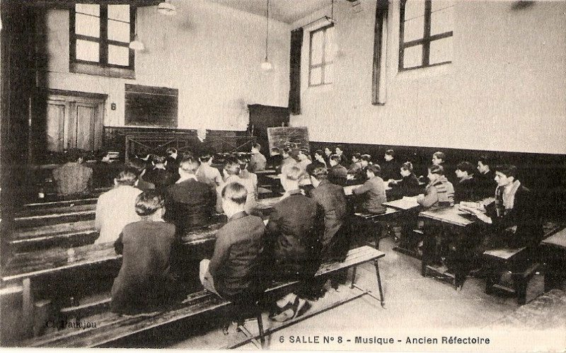 Carte postale ancienne Bordeaux - Collège 6 à Bordeaux