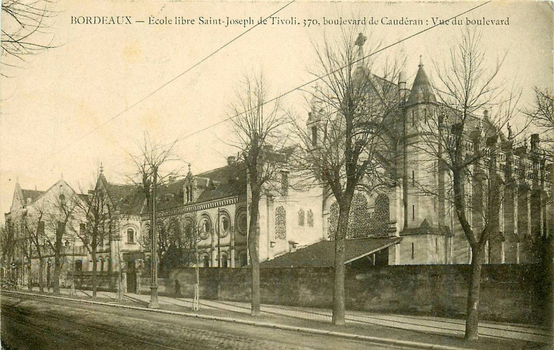 Carte postale ancienne Bordeaux - Ecole Libre Saint-Joseph de Tivoli 1 à Bordeaux