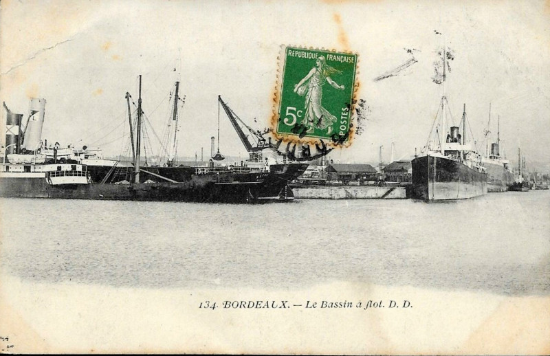 Carte postale ancienne Bordeaux - Bassin à flot 1 à Bordeaux