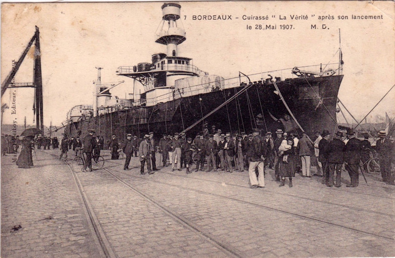 Carte postale ancienne Bordeaux Le cuirassé Verite 1907 7 à Bordeaux