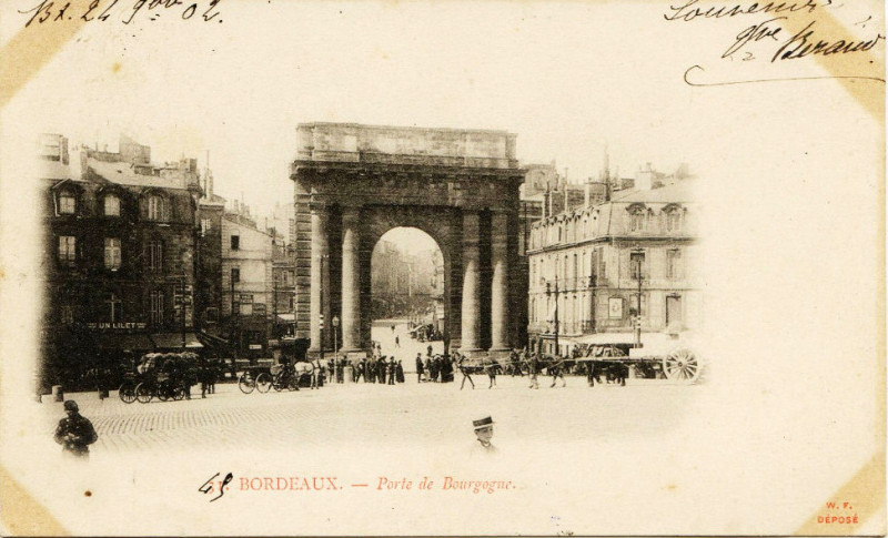 Carte postale ancienne Bordeaux - Porte de Bougogne 3 à Bordeaux