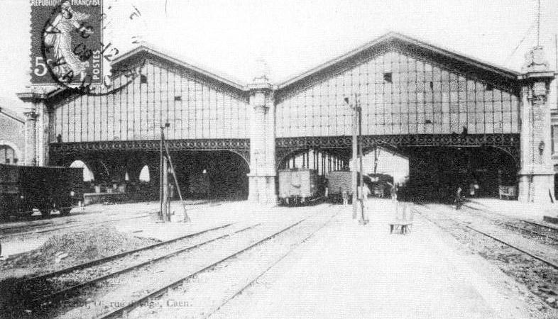 Carte postale ancienne Gare caen hall à Caen