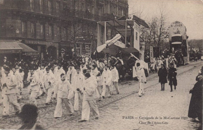 Carte postale ancienne Char de l'Aéro-Gîte 2