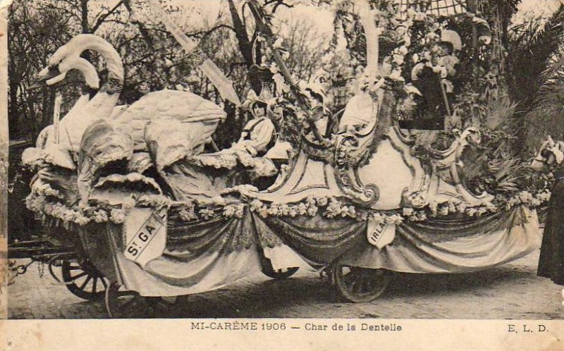 Carte postale ancienne Char de la Dentelle 1906