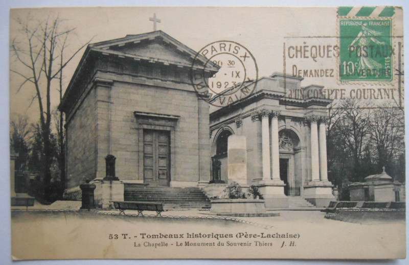 Carte postale ancienne Père-Lachaise - La Chapelle - Le Monument du Souvenir - Thiers à Paris 20e