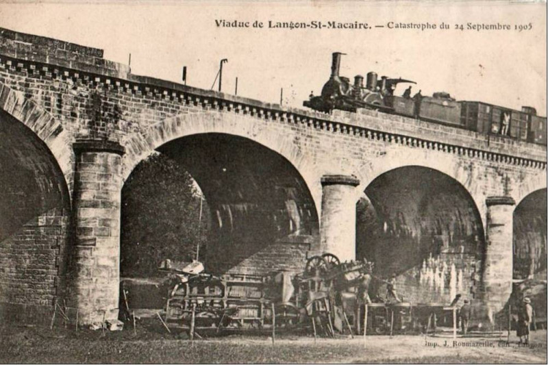 Carte postale ancienne Langon - Viaduc (accident du 24 septembre 1905) 1