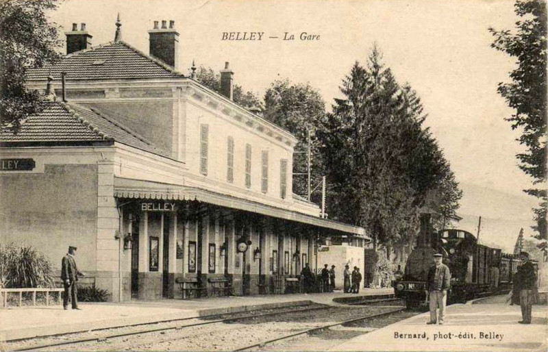 Carte postale ancienne Gare de Belley à Belley