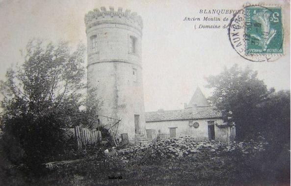 Carte postale ancienne Bf-Grattequina ancien moulin
