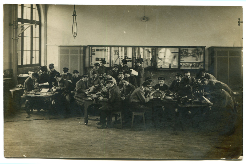 Carte postale ancienne Alfort CP54