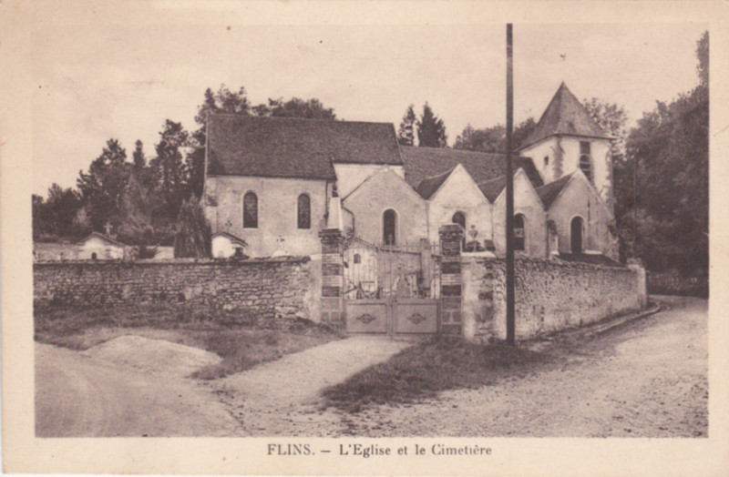 Carte postale ancienne L2579 - Flins-sur-Seine - Eglise