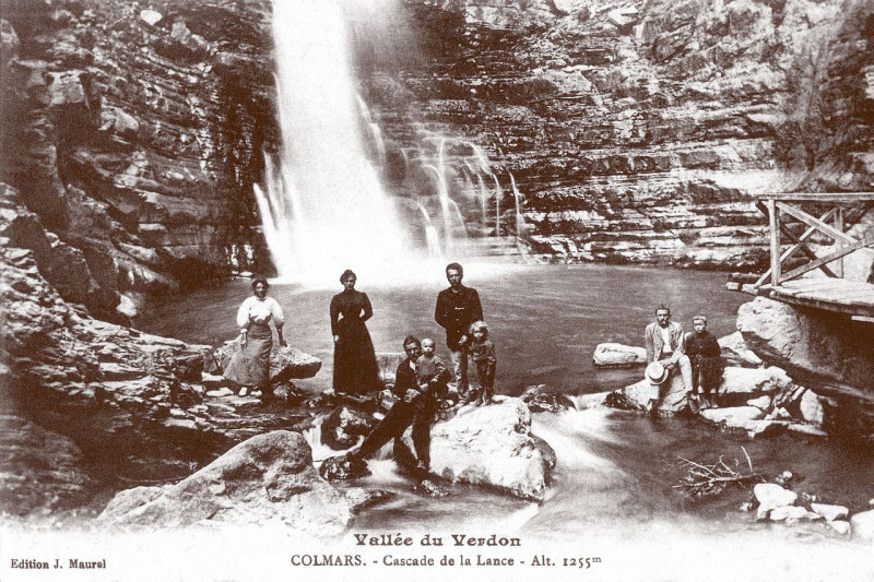 Carte postale ancienne Carte postale ancienne – La cascade de la Lance  à Colmars