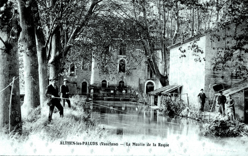 Carte postale ancienne Althen-les-Paluds Moulin de la Roque