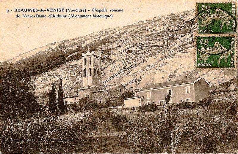 Carte postale ancienne Beaumes chapelle romane d'Aubune
