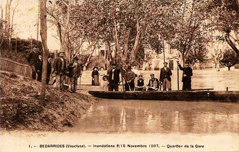 Carte postale ancienne Bédarrides quartier de la Gare 1907