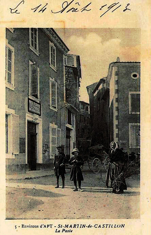 Carte postale ancienne Saint-Martin-de-Castillon la Poste