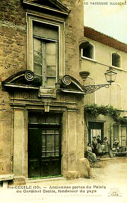 Carte postale ancienne Sainte-Cécile Porte de la maison dite du cardinal