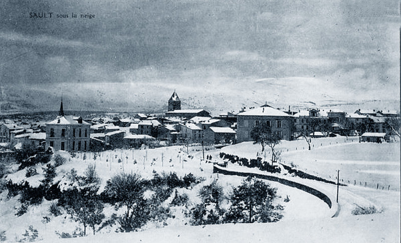 Carte postale ancienne Sault sous la neige