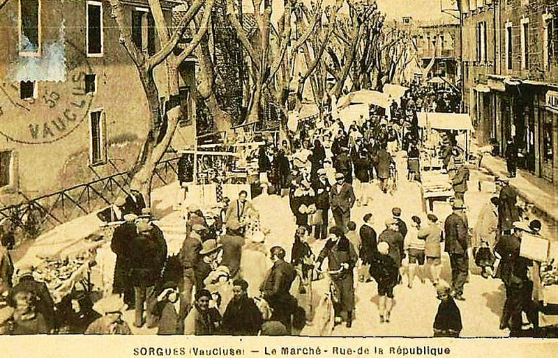 Carte postale ancienne Sorgues le Marché en 1935