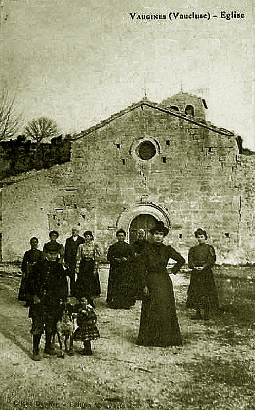 Carte postale ancienne Vaugines l'église
