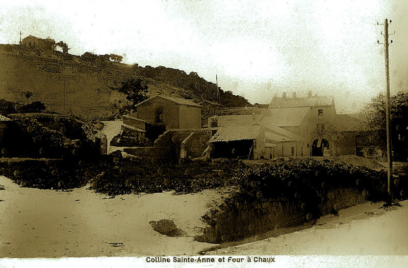 Carte postale ancienne Vedène le Four à Chaux