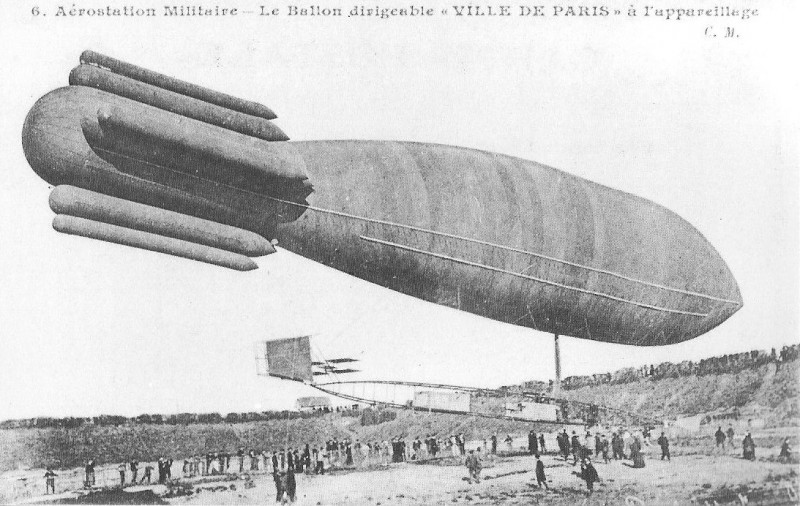 Carte postale ancienne Ville de Paris aérostation militaire