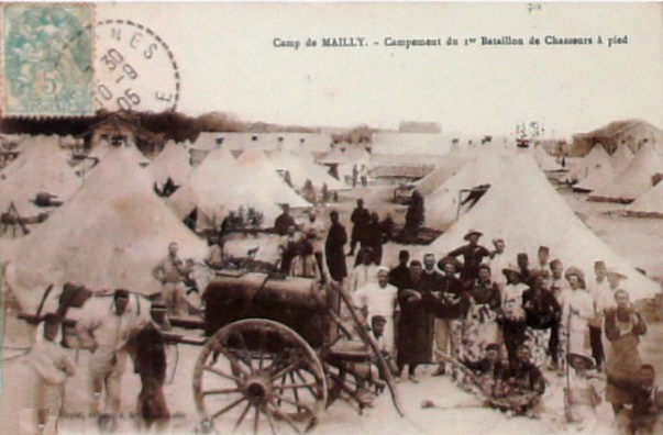 Carte postale ancienne 1er Bcp au camp de mailly 10 10 1905