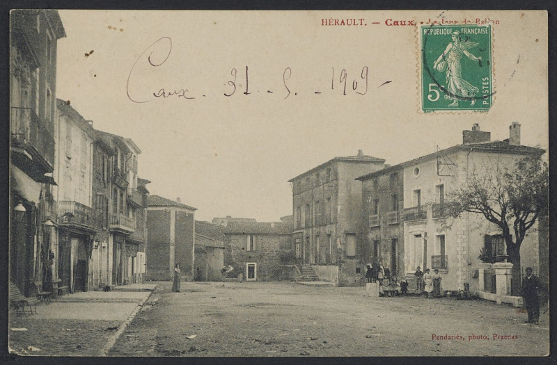 Carte postale ancienne Caux le jeu de ballon - Archives départementales de l'Hérault - FRAD034-2FICP-05578-00001