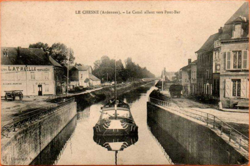 Carte postale ancienne Le Chesne-Fr-08-old postcard-51