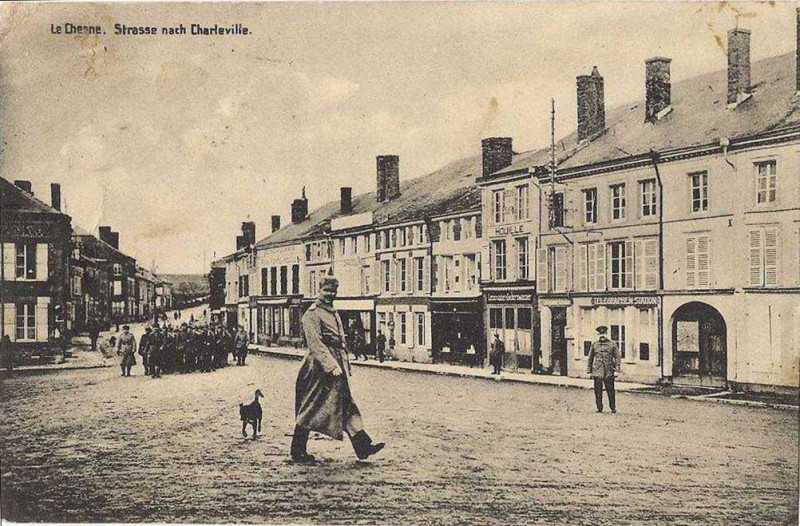 Carte postale ancienne Le Chesne-Fr-08-old postcard-71