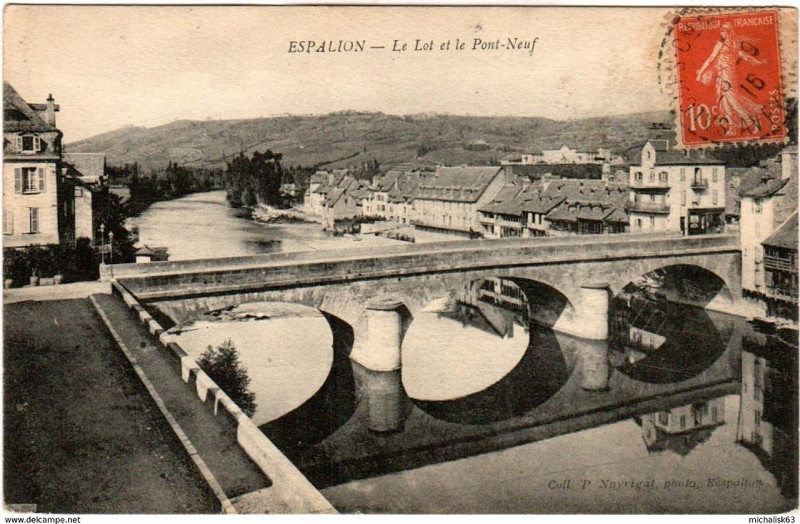Carte postale ancienne Espalion - Pont Neuf 5