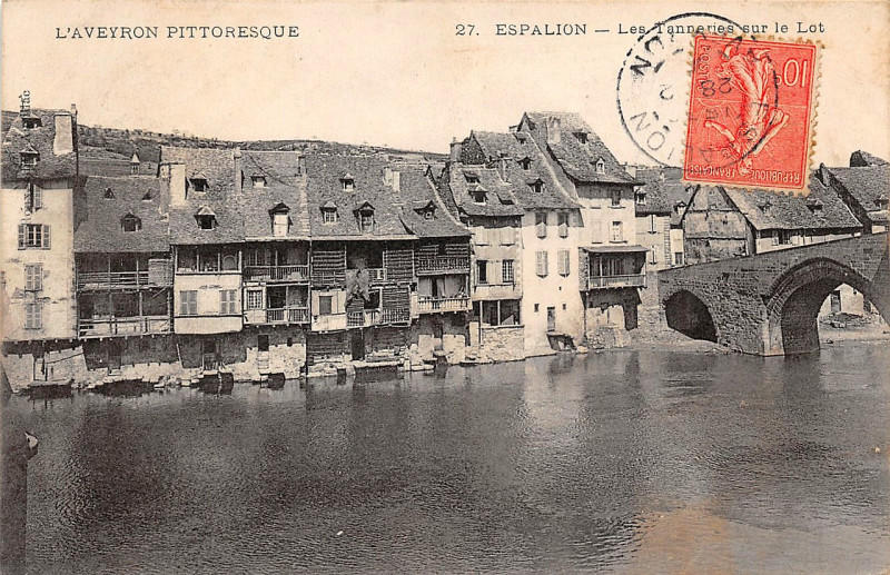 Carte postale ancienne Espalion - Ponts et Tanneries 4