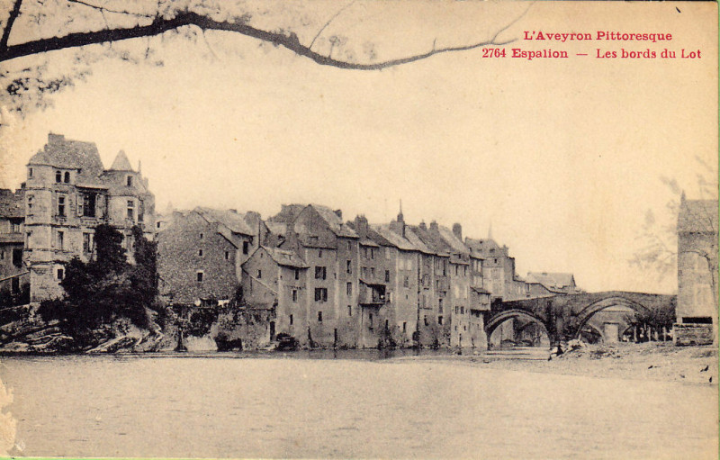 Carte postale ancienne Espalion - Rives du Lot 3