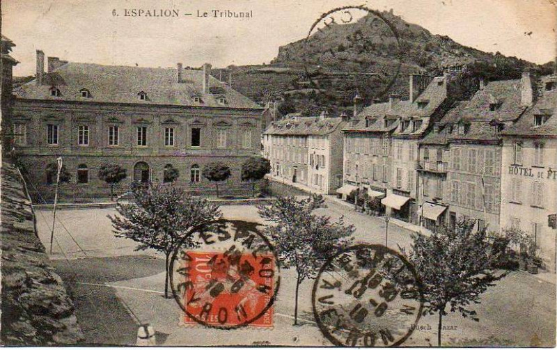 Carte postale ancienne Espalion - Tribunal 6