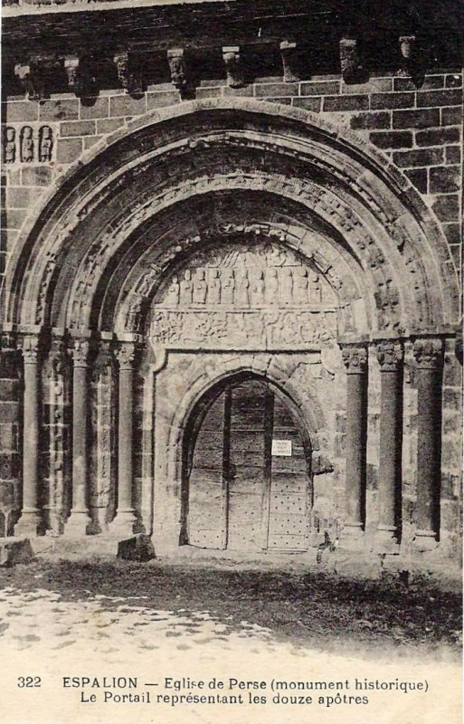 Carte postale ancienne Espalion - église de Perse - Portail 2