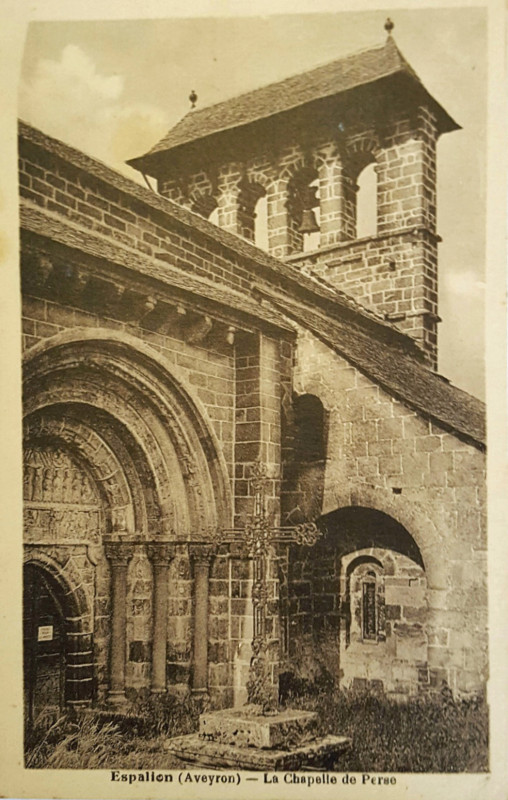 Carte postale ancienne Espalion - église de Perse - Portail 7