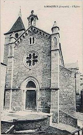 Carte postale ancienne Saint-Beauzély - église 1
