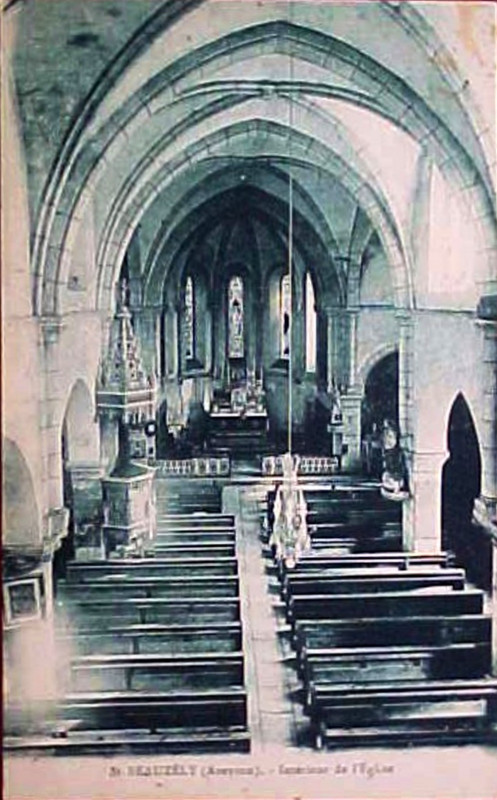 Carte postale ancienne Saint-Beauzély - église 5