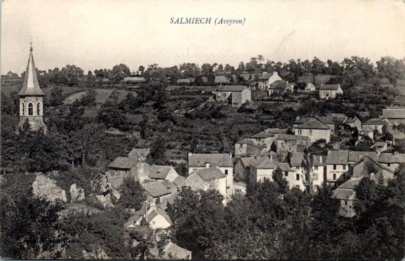 Carte postale ancienne Salmiech - Vue générale 1