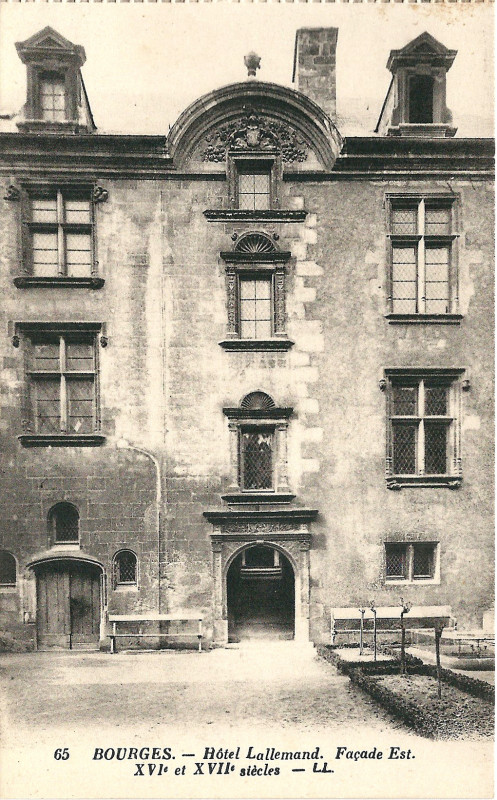 Carte postale ancienne Bourges-Fr-18-Cpa-hôtel Lallemand-1
