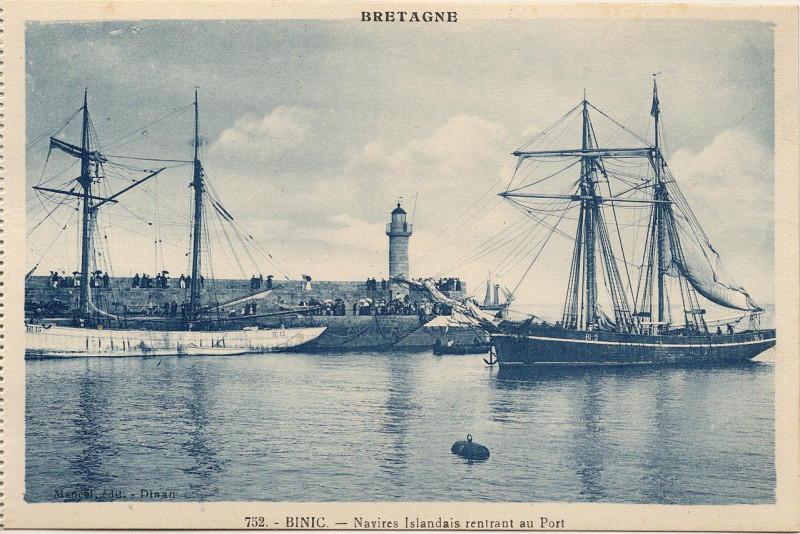 Carte postale ancienne Binic-Fr-22-vers 1930-islandais au retour