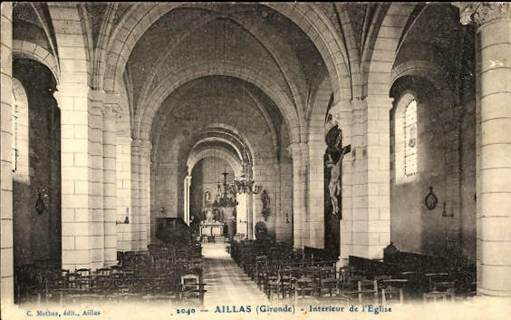 Carte postale ancienne Aillas - église 5